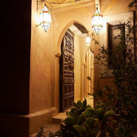 Kasbah Flilou Hotel Ait Ougliff ภายนอก รูปภาพ