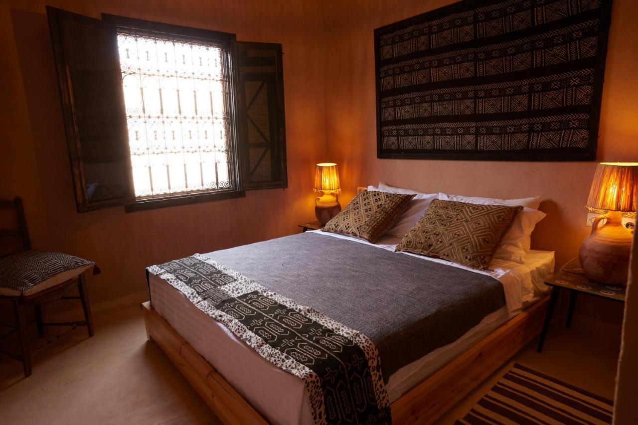 Kasbah Flilou Hotel Ait Ougliff ภายนอก รูปภาพ