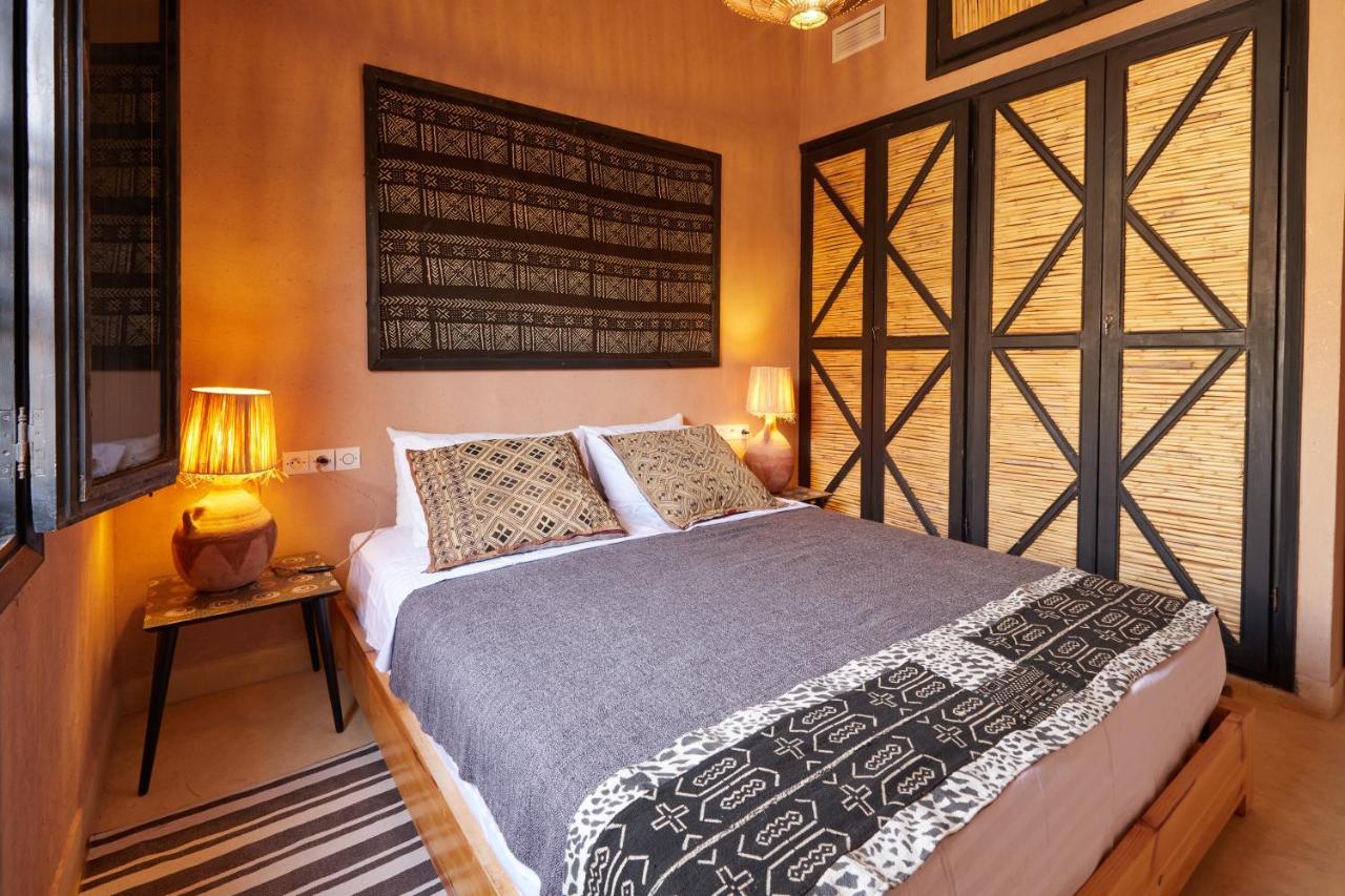 Kasbah Flilou Hotel Ait Ougliff ภายนอก รูปภาพ