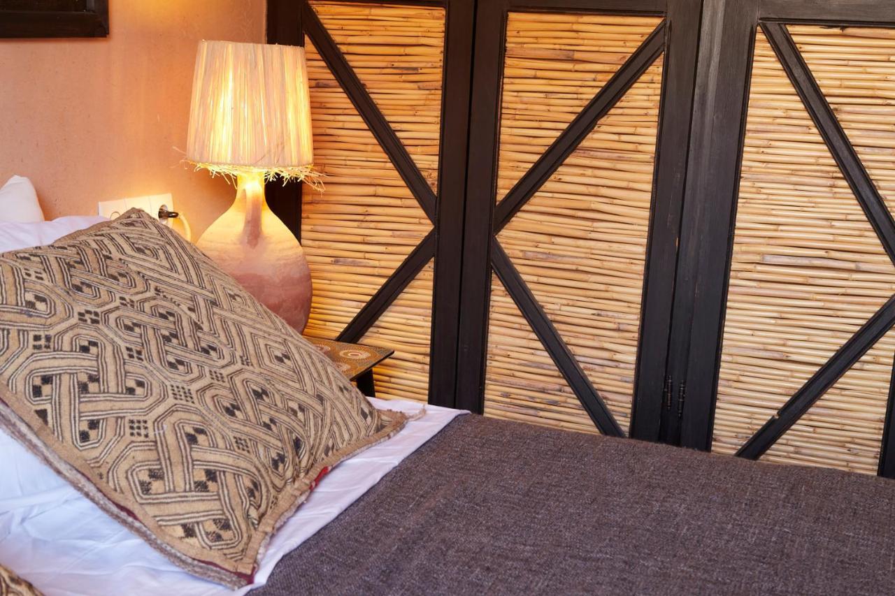 Kasbah Flilou Hotel Ait Ougliff ภายนอก รูปภาพ