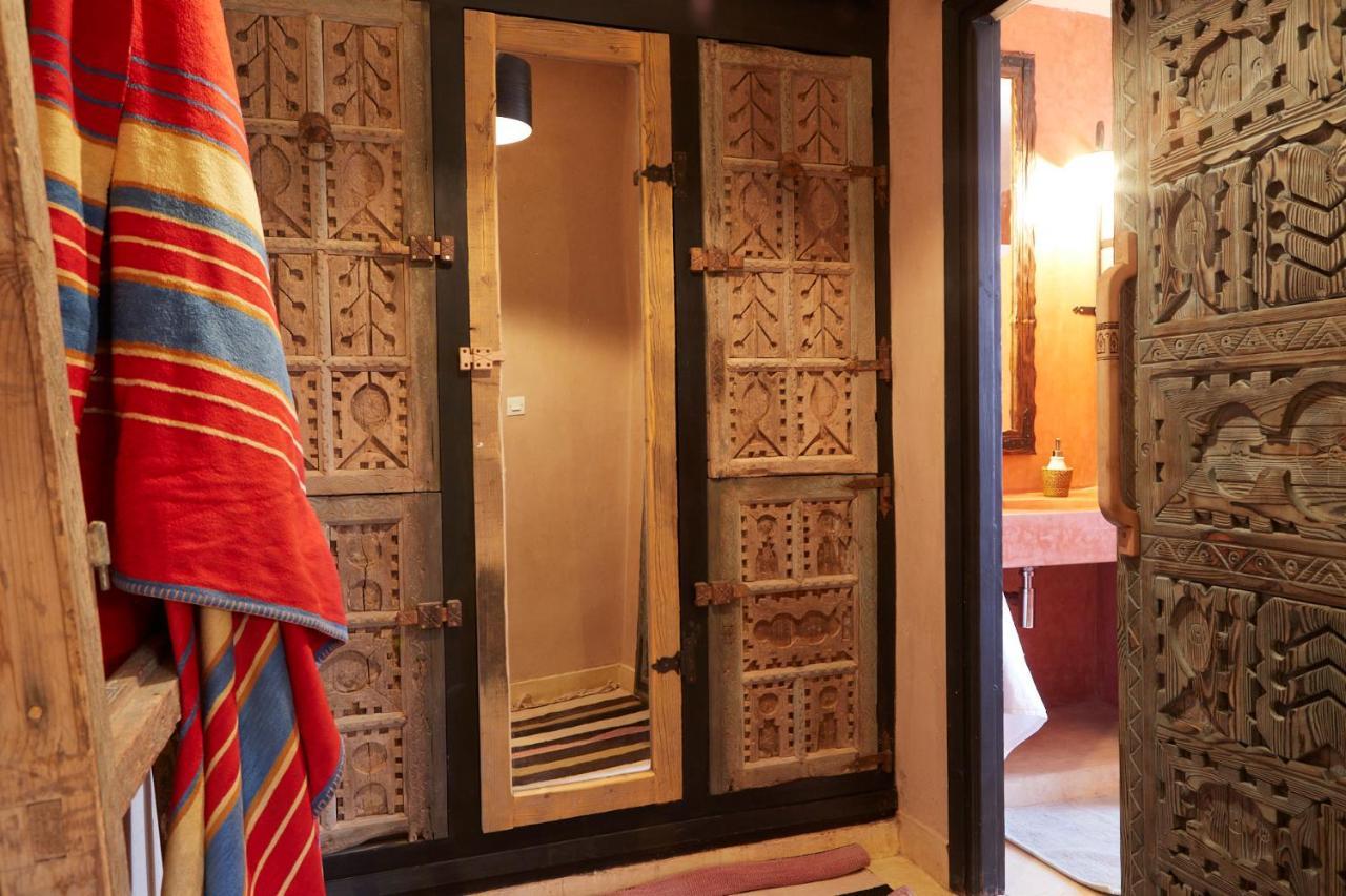 Kasbah Flilou Hotel Ait Ougliff ภายนอก รูปภาพ