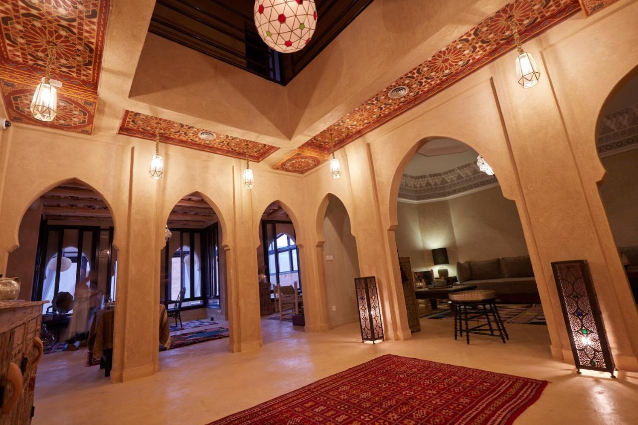 Kasbah Flilou Hotel Ait Ougliff ภายนอก รูปภาพ