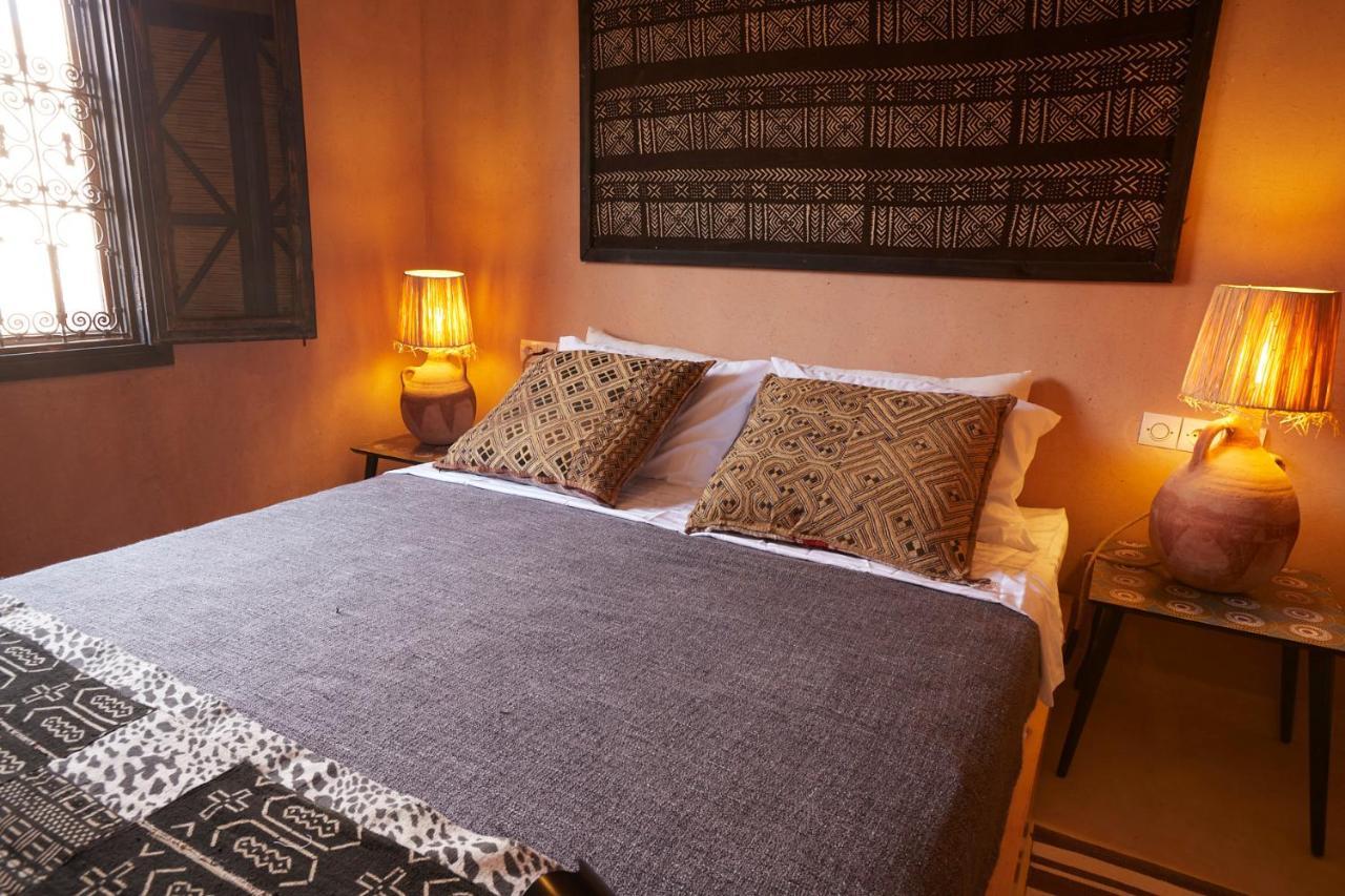 Kasbah Flilou Hotel Ait Ougliff ภายนอก รูปภาพ