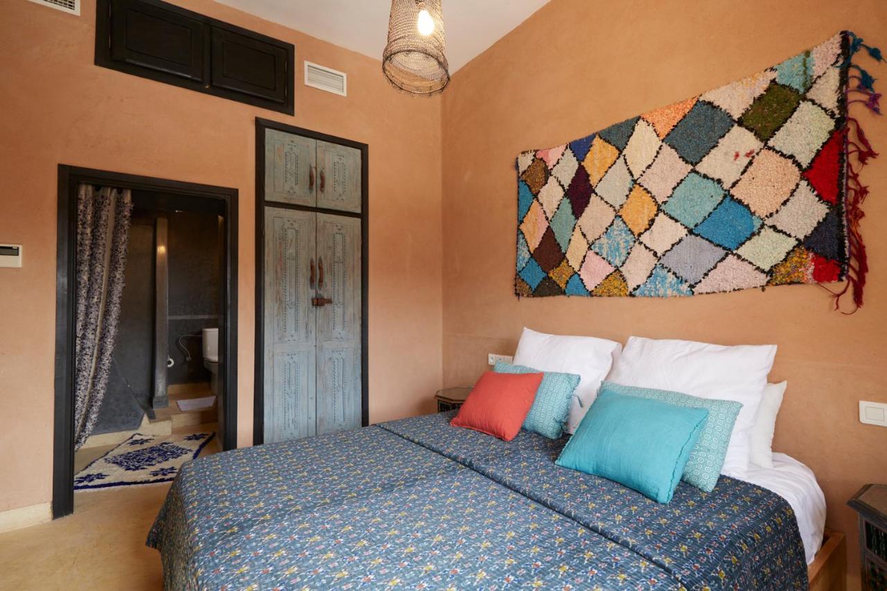 Kasbah Flilou Hotel Ait Ougliff ภายนอก รูปภาพ